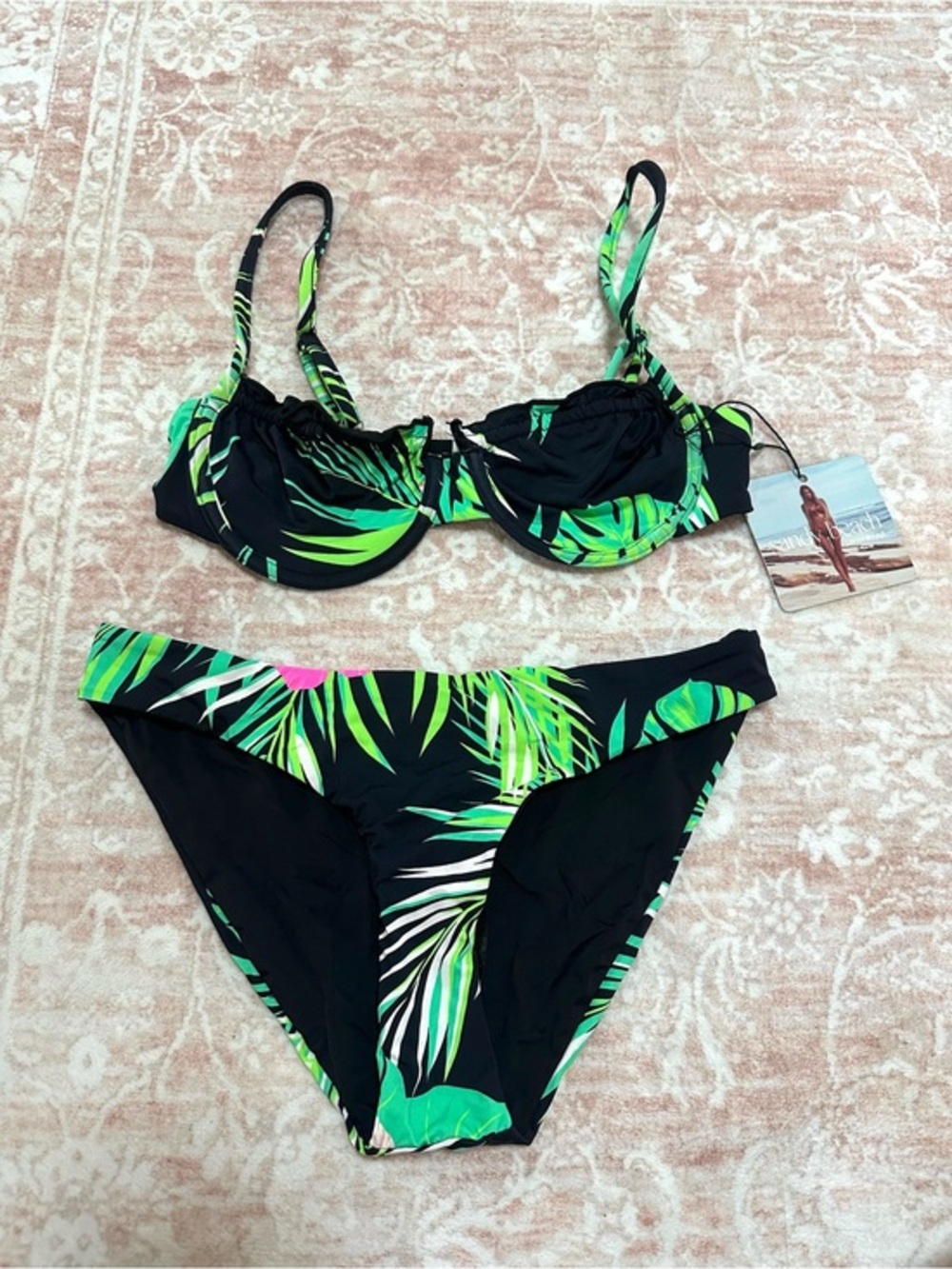 NWT 🌴SET Tropical Print Underwire Bikini - Picture 1 of 13